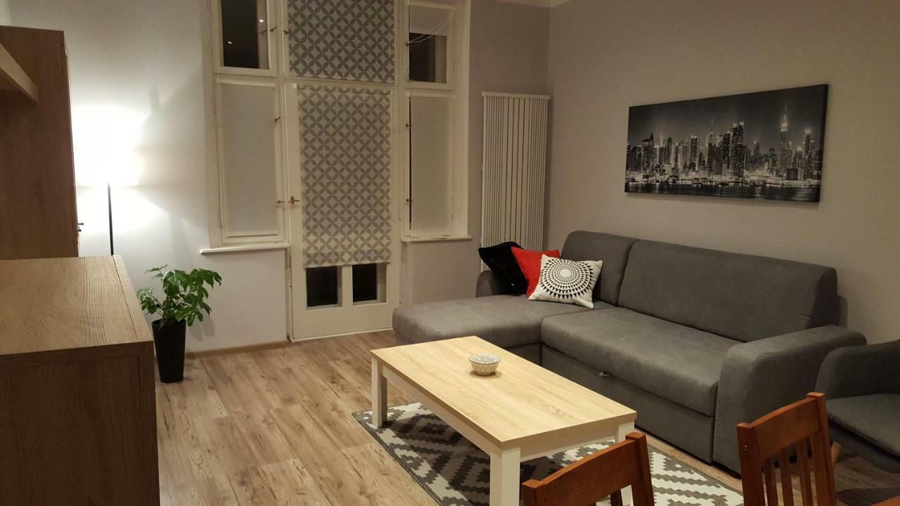 Apartament W Starej Kamienicy Poznan Exterior foto