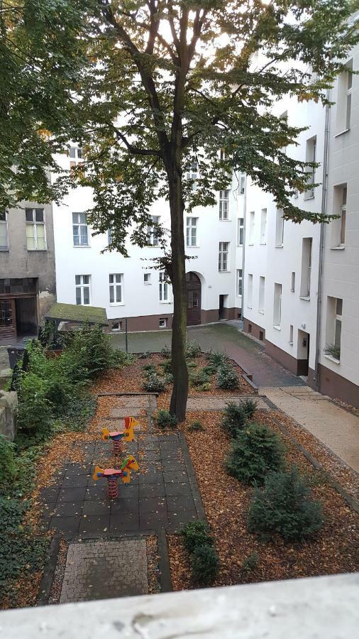 Apartament W Starej Kamienicy Poznan Exterior foto